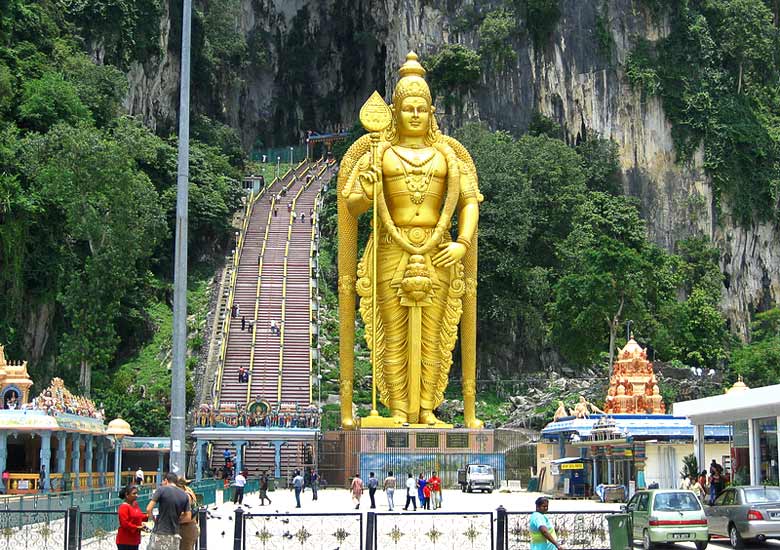 Batu Caves Hindu shrine, Kuala Lumpur, Malaysia