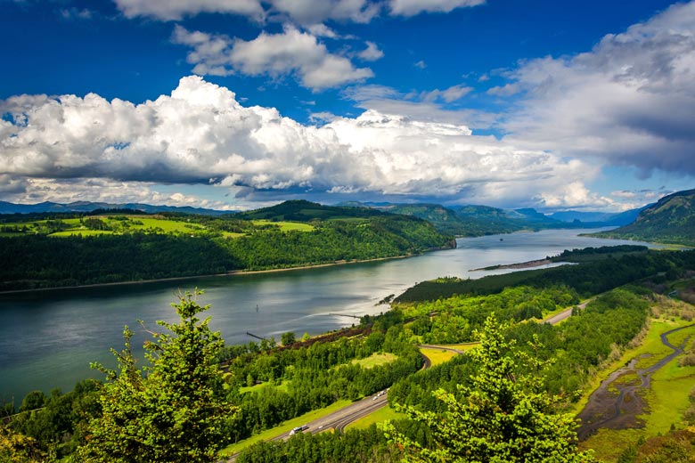 The Columbia River Gorge, Portland, Oregon, USA