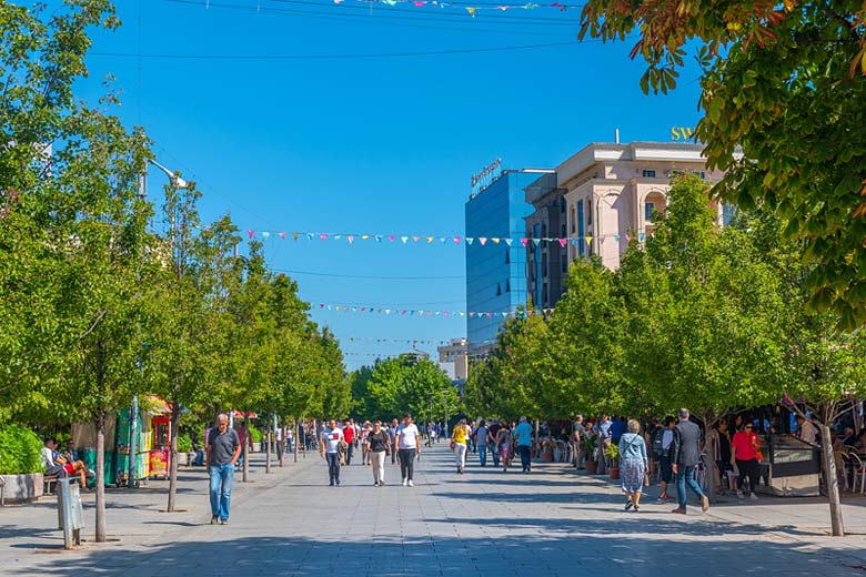 Nënë Tereza Boulevard, Pristina