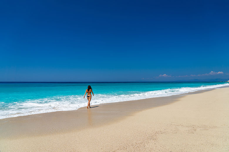 Pefkoulia Beach, Lefkas