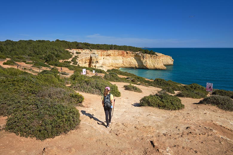 Seven Hanging Valleys Walk, Algarve